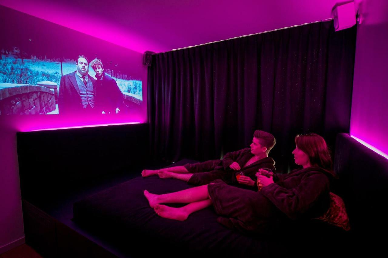 Апартаменты Exclusieve Prive Wellness Penthouse Skynooz Антверпен Экстерьер фото