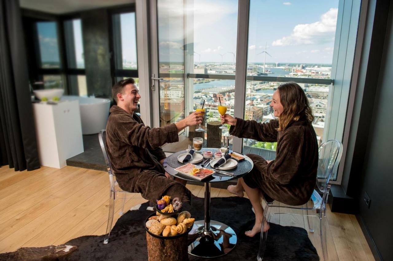 Апартаменты Exclusieve Prive Wellness Penthouse Skynooz Антверпен Экстерьер фото